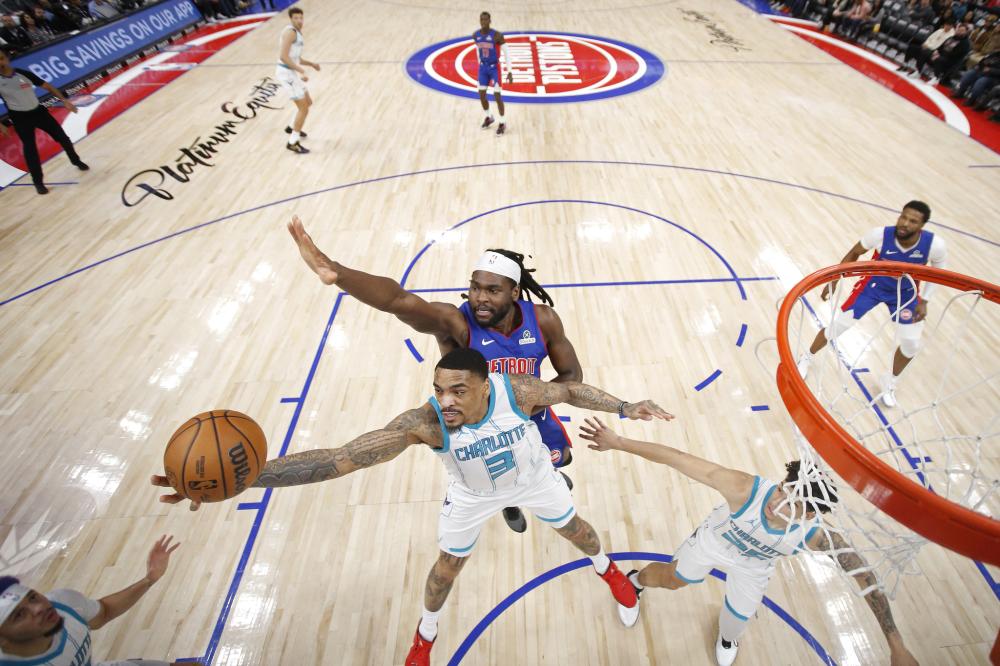 闯入半决赛 闯入半决赛